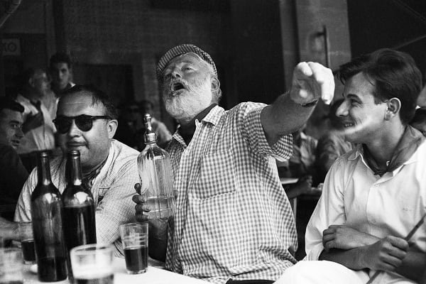 Ernest Hemingway en una fotografía de archivo