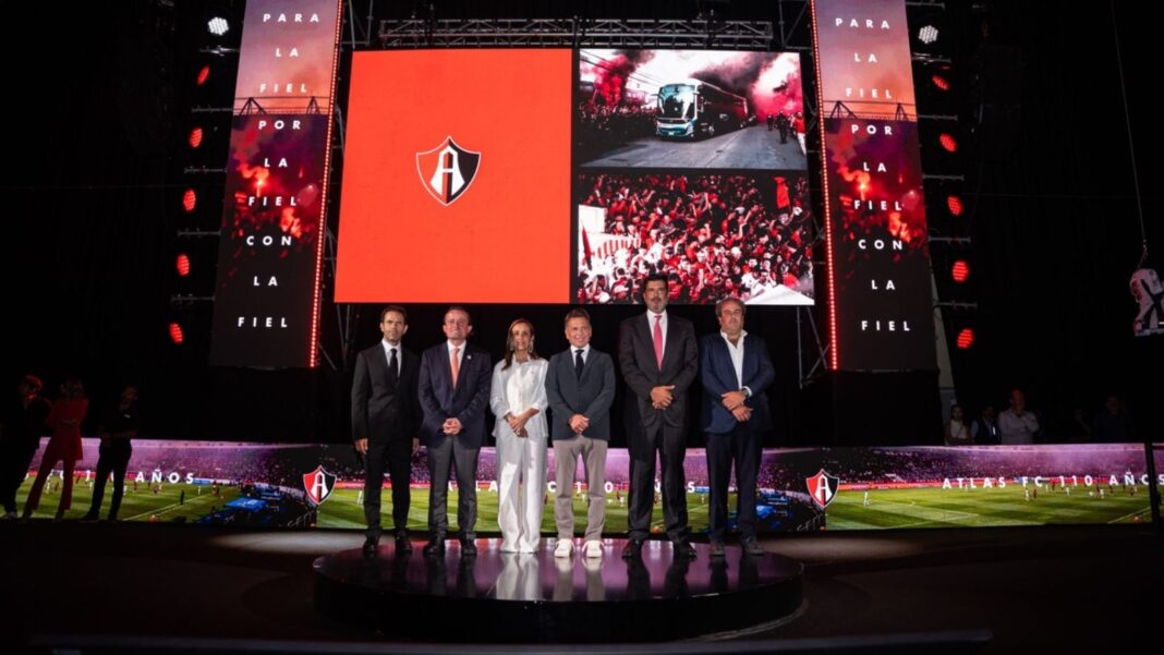 Presentación del nuevo propietario del Club Atlas en el Club Atlas Colomos, Guadalajara, Jalisco