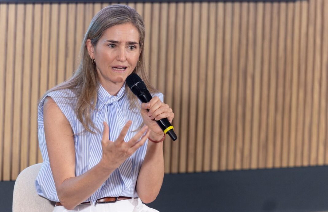 Sara Aagesen, vicepresidenta tercera del Gobierno, en una entrevista en Cadena Ser