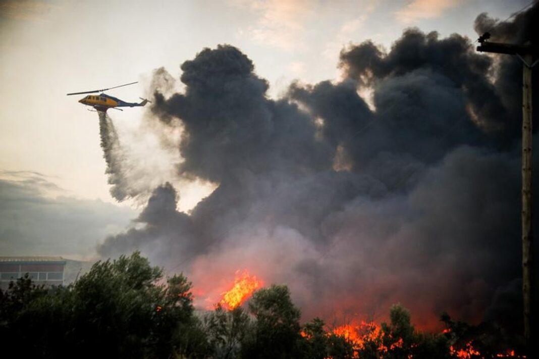 Imagen de un incendio forestal en la provincia de Almería, España