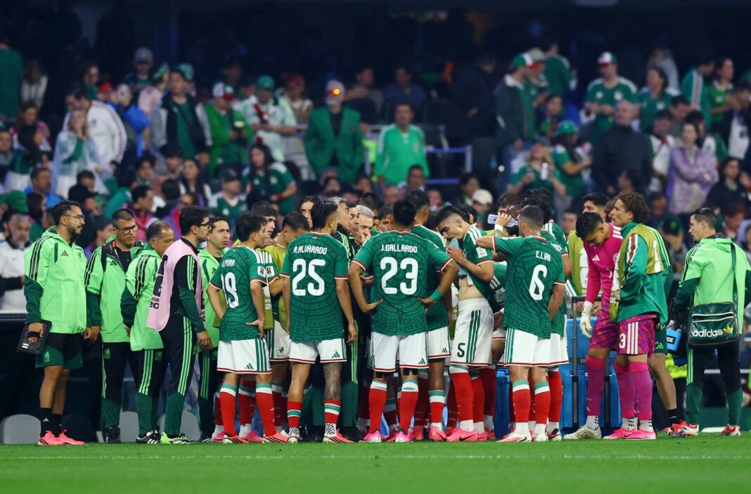 Javier Aguirre durante entrevista sobre la Selección Mexicana