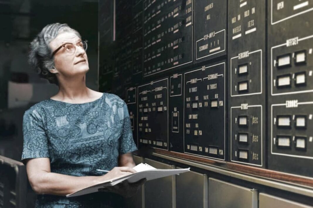 Ilustración del Telescopio Espacial Nancy Grace Roman en el espacio