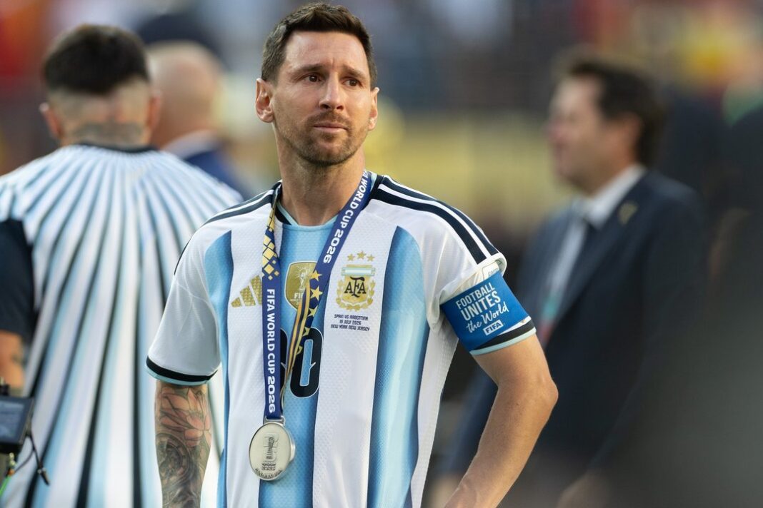 Jugadores de la Selección argentina tras la derrota ante España en la final del Mundial 2026