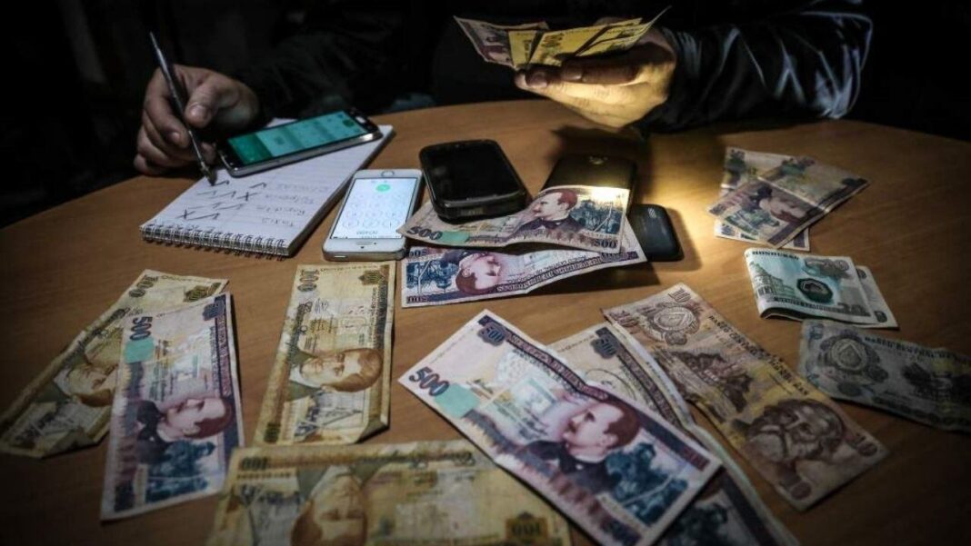 Transportistas en Honduras durante una manifestación contra la extorsión