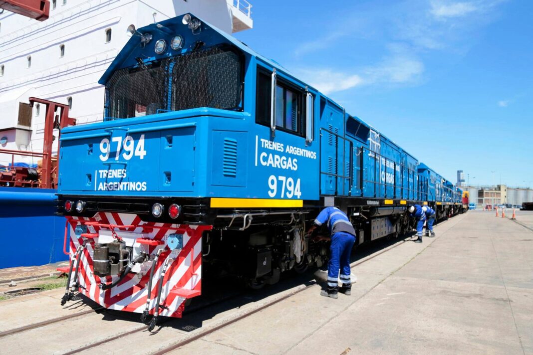 Tren de carga de la línea Belgrano