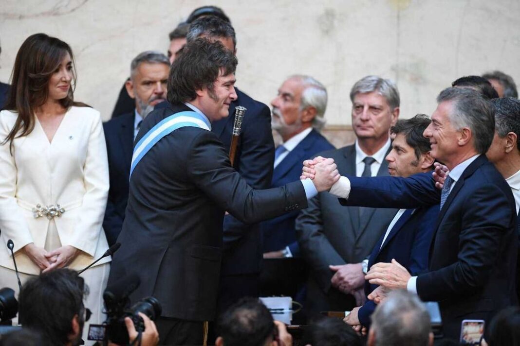 Reunión entre representantes del PRO y La Libertad Avanza en la Casa Rosada