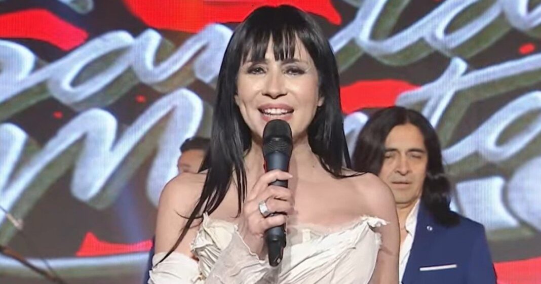 Marixa Balli en el escenario de Pasión de Sábado