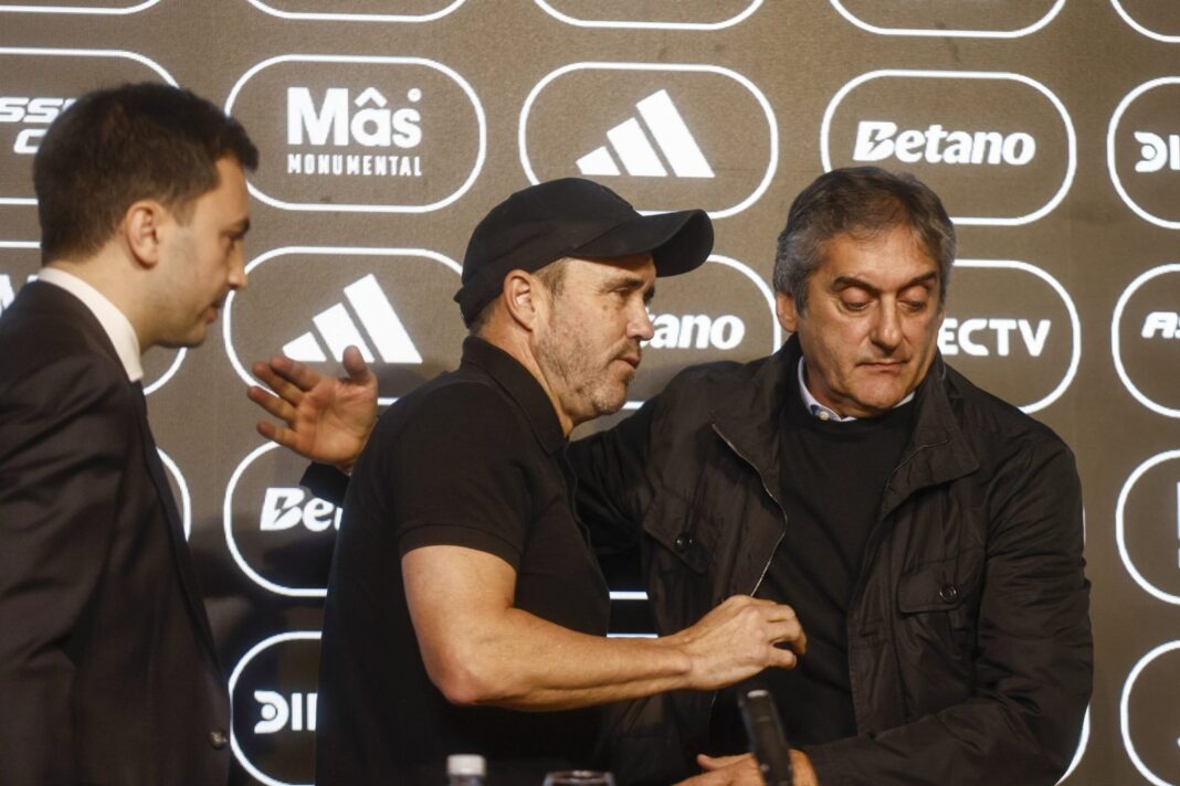 Conferencia de prensa de River Plate con Eduardo Coudet, Stéfano Di Carlo y Enzo Francescoli