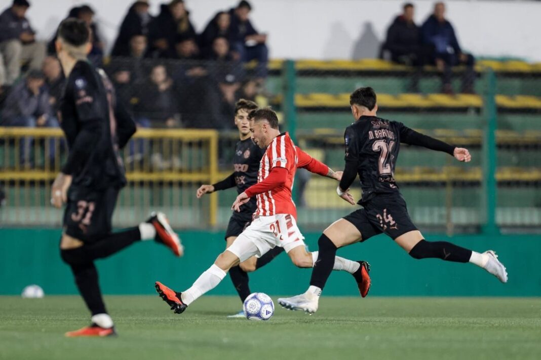 Estudiantes y Platense se enfrentaron en Florencio Varela por los cuartos de final de la Copa Argentina.